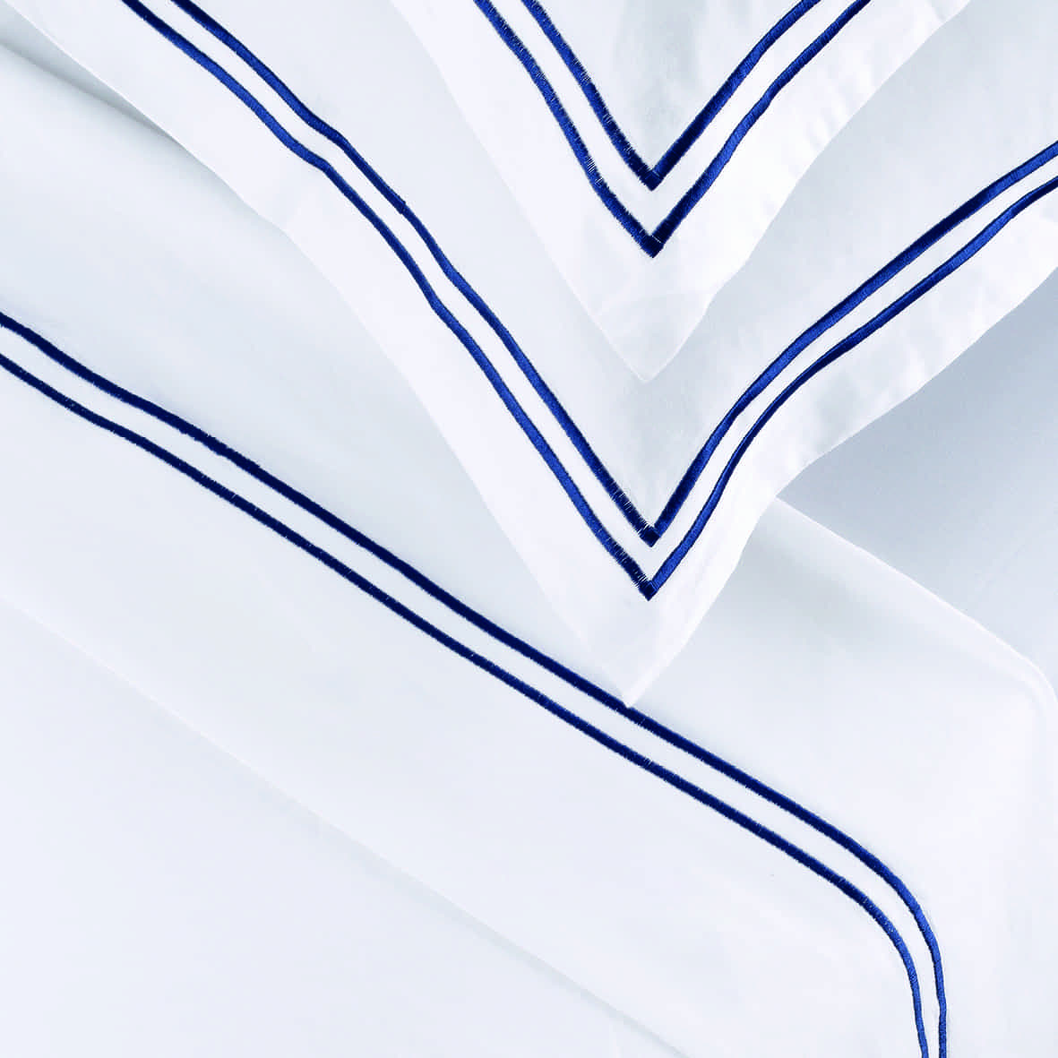 Ensemble de draps satin de coton - Biarritz Bleu fonce / Blanc - 230 x 270 cm + 150 x 200 x 30 cm + 2 x (50 x 80 cm) – Image 2