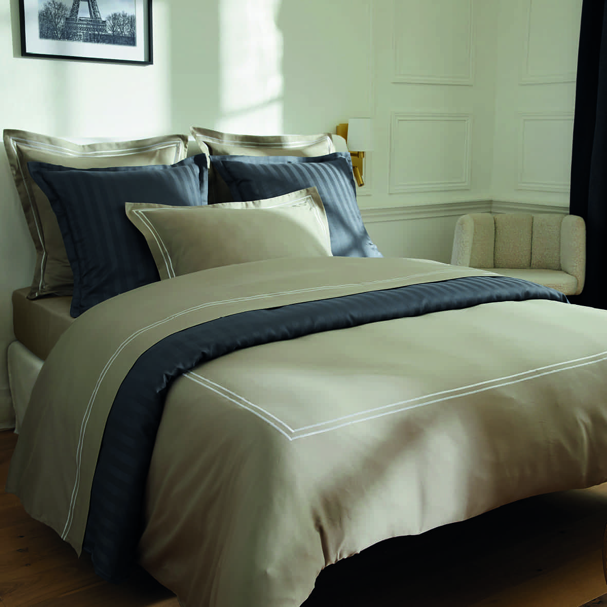 Taie de traversin satin de coton - Biarritz Blanc / Taupe - 43 x 210 cm – Image 2