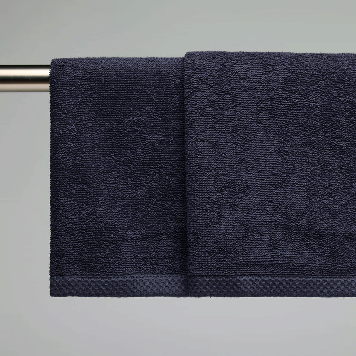 essuie-mains coton peigné LT - Oasis Gris foncé - 2 x (45 x 45 cm) – Image 2