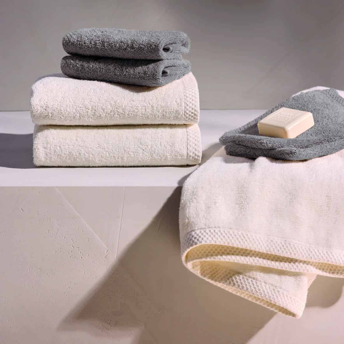 Serviette d'invité coton peigné LT - Oasis Ivoire - 4 x (30 x 30 cm) – Image 3