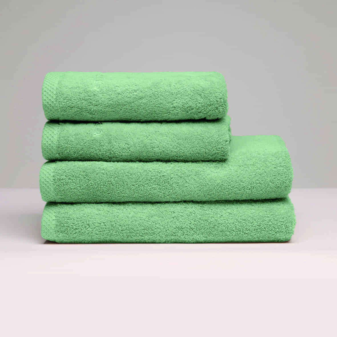 Serviette + drap de bain coton peigné LT - Oasis Vert sauge - 2 x (50 x 100 cm) + 2 x (70 x 140 cm)