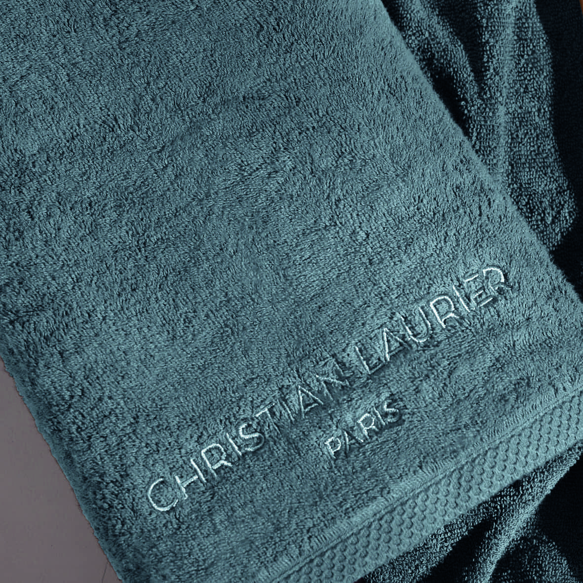 Drap de bain coton peigné LT - Oasis Bleu de Prusse - 100 x 150 cm – Image 2