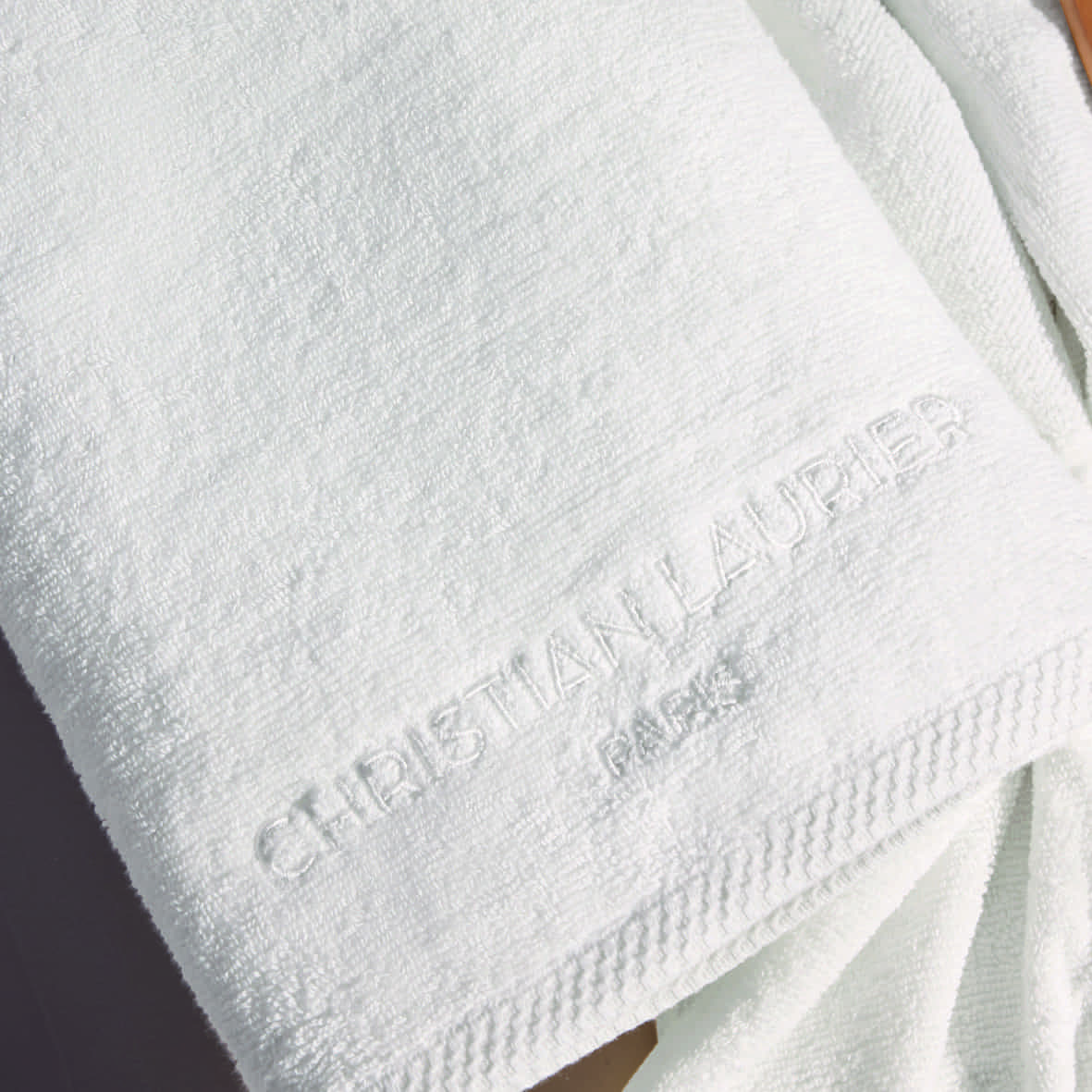 Serviette d'invité coton peigné LT - Oasis Blanc - 4 x (30 x 30 cm) – Image 3