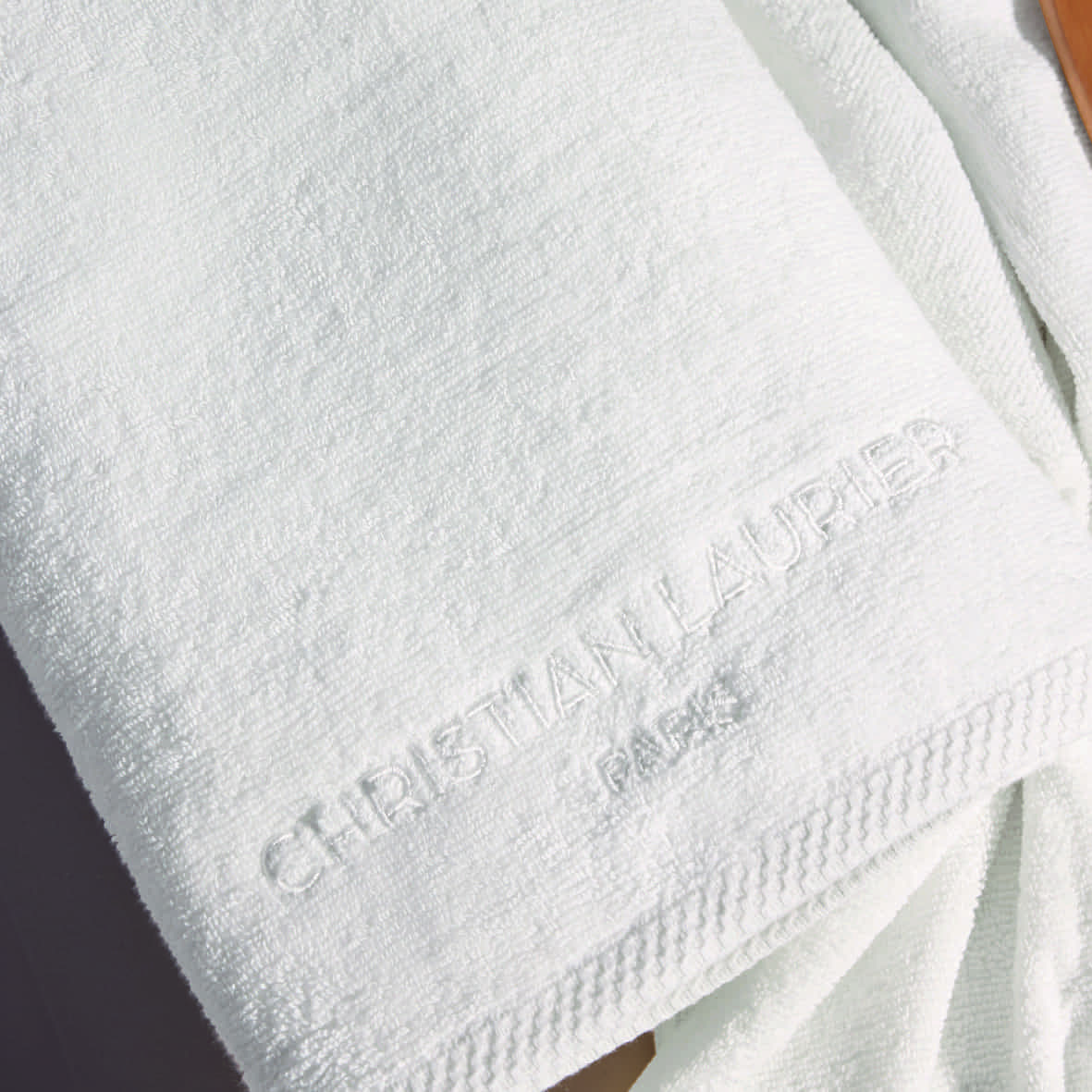 Serviette coton peigné LT - Oasis Blanc - 2 x (50 x 100 cm) – Image 2