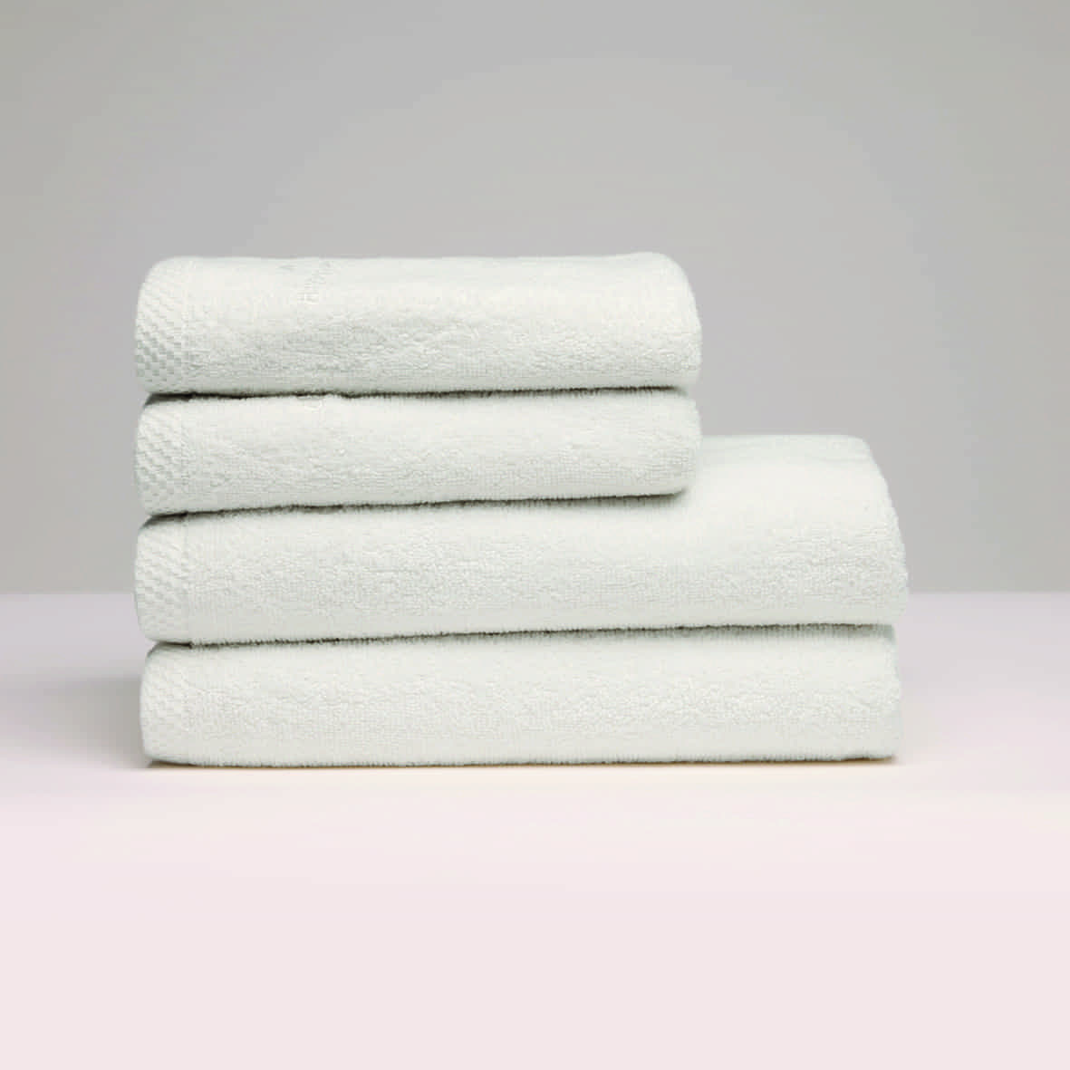 Serviette + drap de bain coton peigné LT - Oasis Blanc - 2 x (50 x 100 cm) + 2 x (70 x 140 cm)